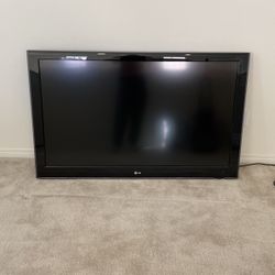 55 Inch LG TV