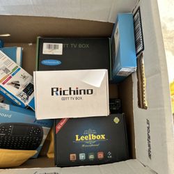 Programable Android TV Boxes With Multiple Remotes. 