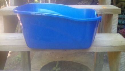 High back litter box - Great For Ferrets! 