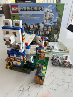 Lego Minecraft - The Llama Village