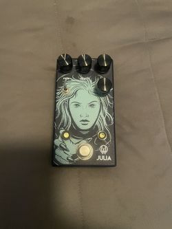 Walrus Audio Julia Chorus/Vibrato Pedal