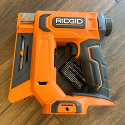 Ridgid Crown Stapler