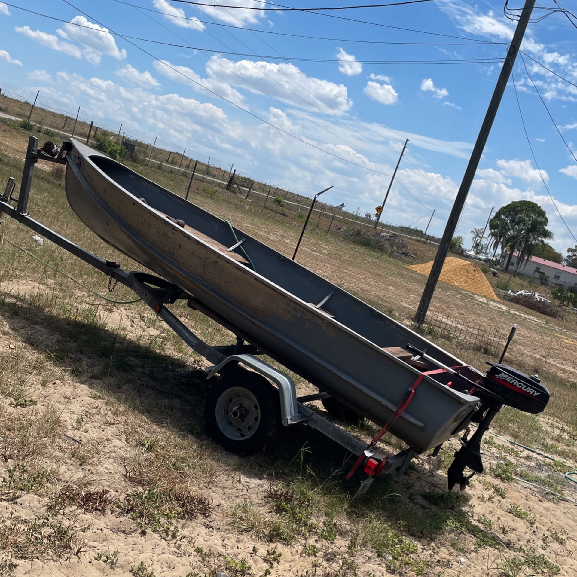 Photo Boat For Barter Looking For Golf Cart Or Two Seater Buggy , Pop Up Trailer in Witch Boat Trailer Would Be Included