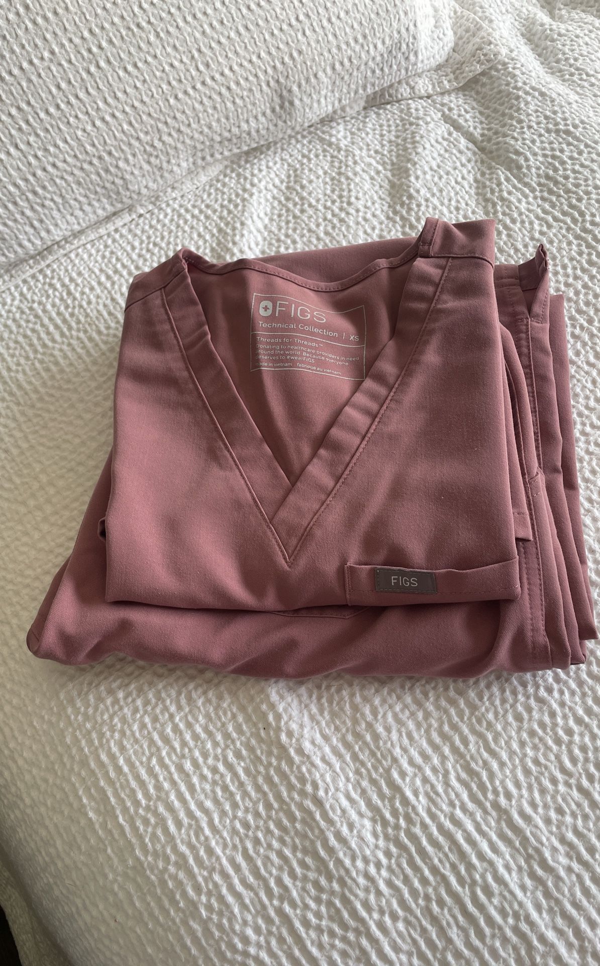 XS Fit Scrubs