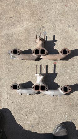 Small block CHEVY ram horn manifold!