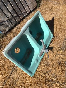 Shabby chic farm sink painted for display at store $10