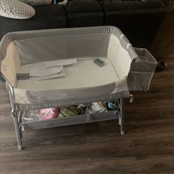 Bassinet 