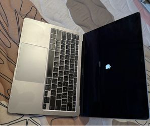 Apple MacBook Air 13” (2020)