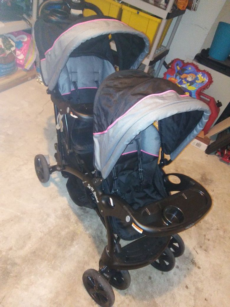 Baby sit n' stand stroller PINK