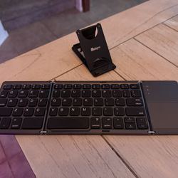 Foldable Bluetooth Keyboard With Phone Stand
