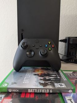 X Box Series X w disc drive