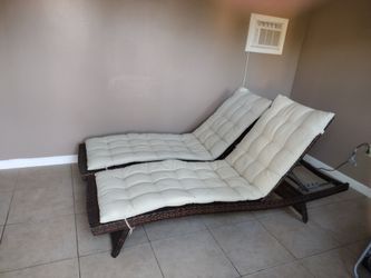 Wicker Patio Chaise Lounge Chairs Brown