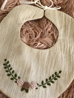 Baberos Bordados
