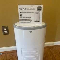 Dekor Diaper Pail