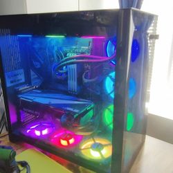 Custom PC - i7 9700k RTX2080OC 8GB, 32GB RAM, H150i AIO