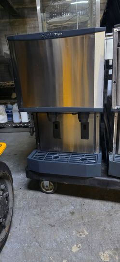 SCOTSMAN 500LB COUNTERTOP ICE MAKER W/WATER DISPENSER