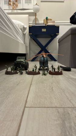 Army Figurines