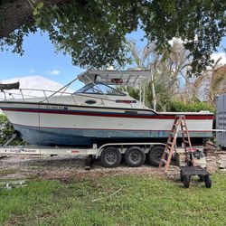 Luhrs Alura Sportfish