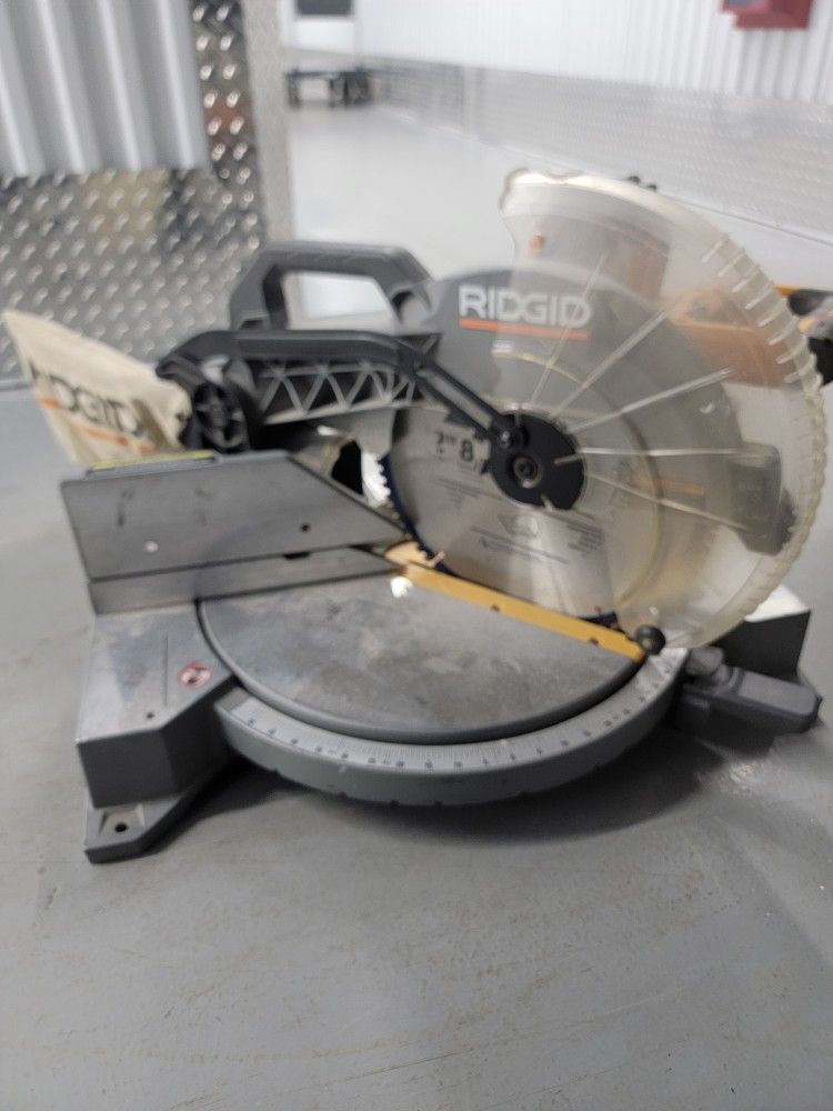 miter saw