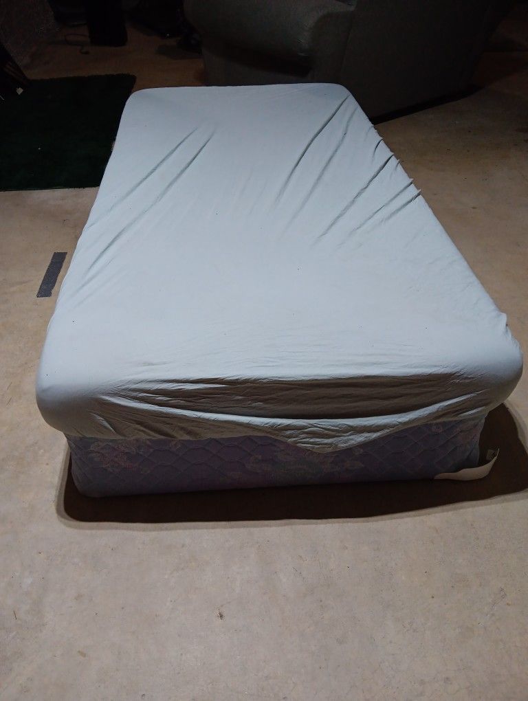 Twin Bed With Box Spring