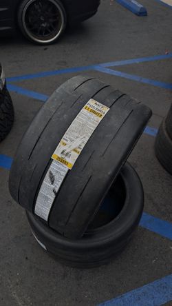 325/35R18 Mickey Thompson ET Street R