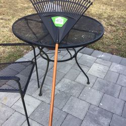 EXPERT 24 -INCH. WOOD & Poly Leaf Rake . New 