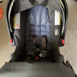 Neutral Car Seat/stroller 