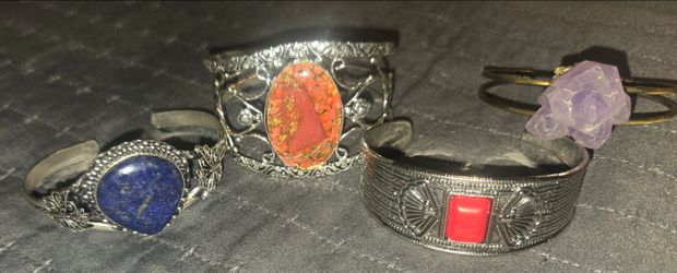 Cuffs/Bracelets