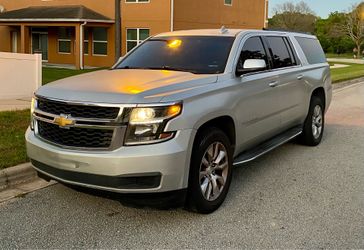 2017 Chevrolet Suburban