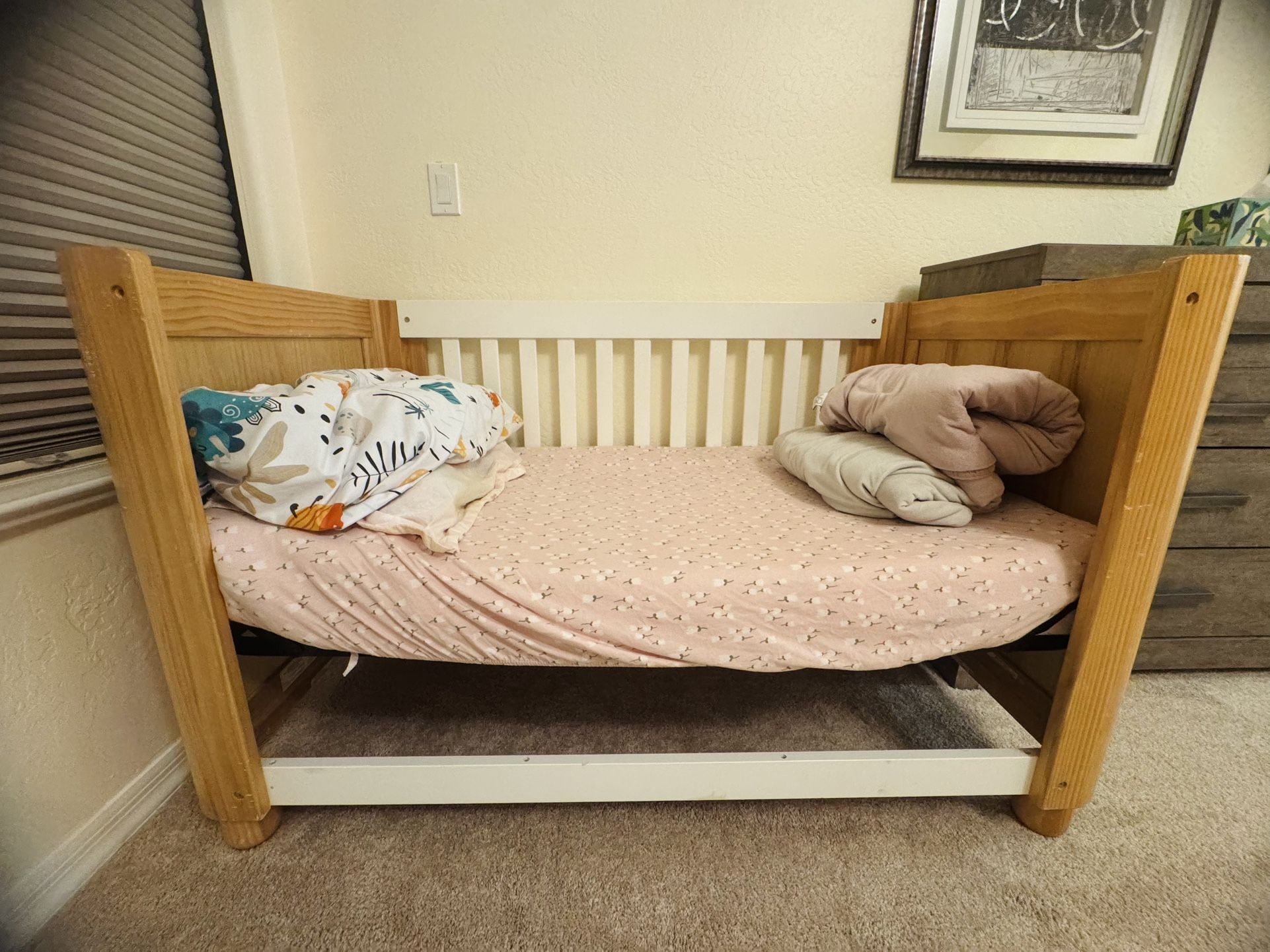 crib bed frame and mattress