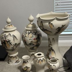 Indoor / Outdoor Fountain And Pots