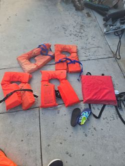 Life jackets for boats and float throwable