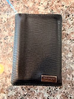 Salvatore Ferragamo Black Leather Bifold Wallet – Made in Italy