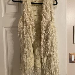 Fuzzy Cream Women’s Vest