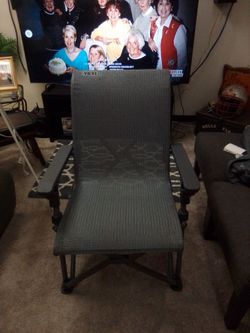 Yeti trailhead chair