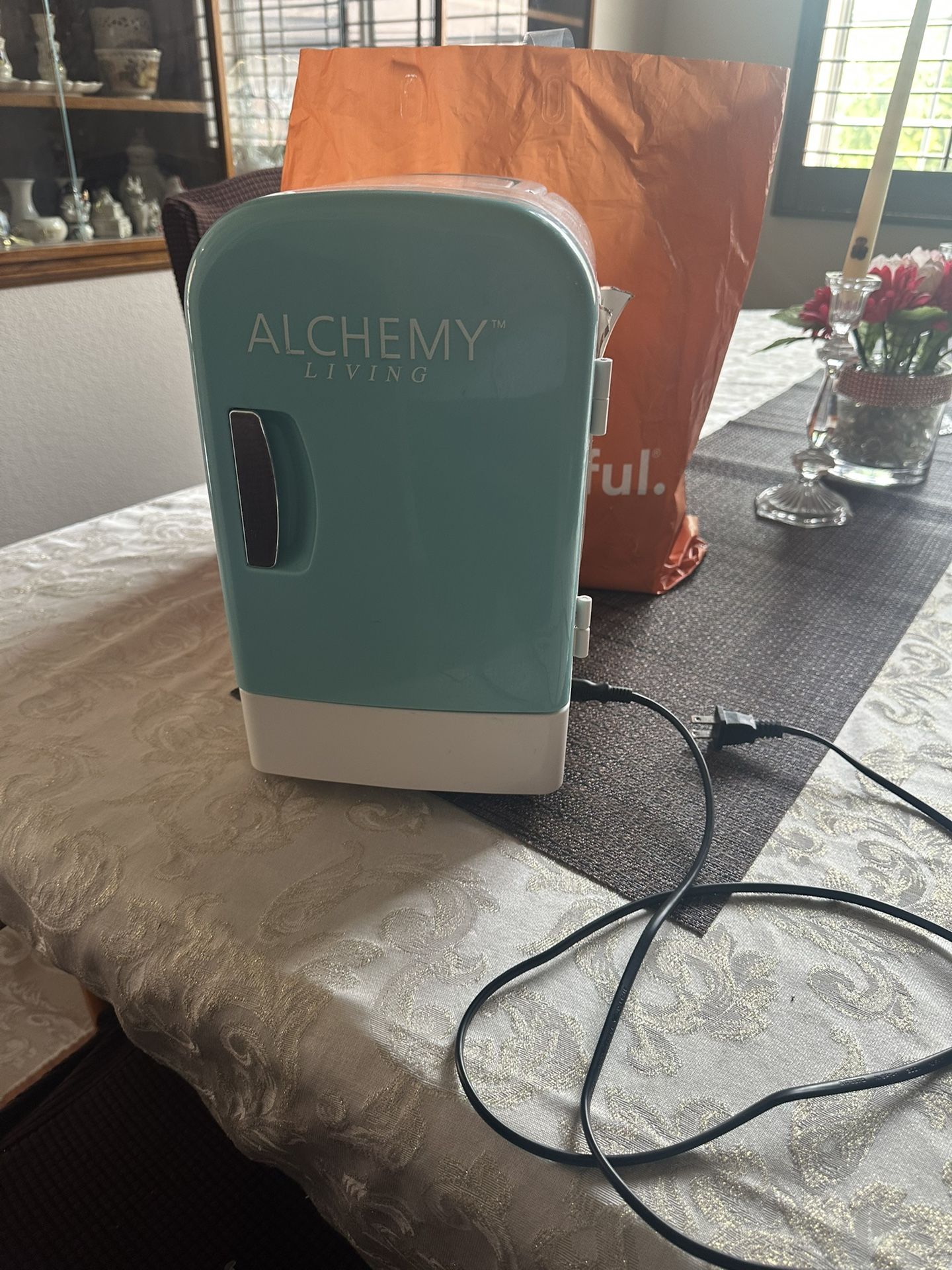 Alchemy Mini Beauty Refrigerator