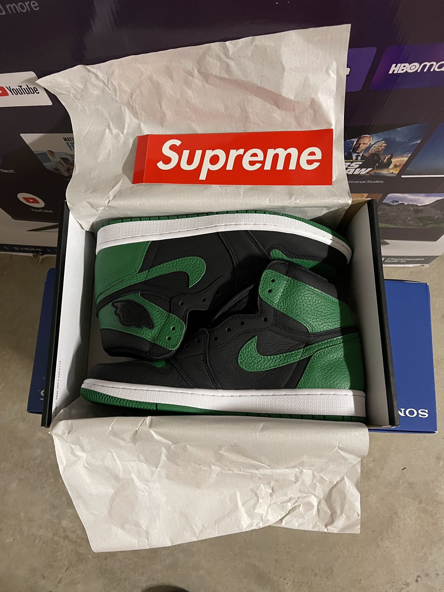 Jordan 1 Pine Green