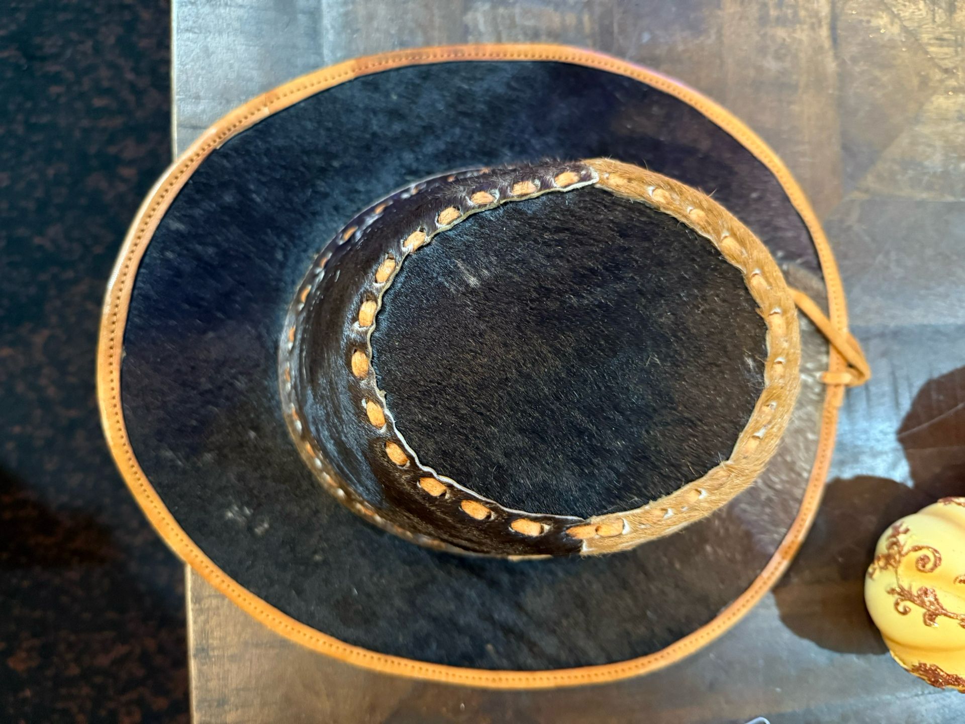 New Cowhide Chuupul Leather Hat - ajaykongumatrimony.com display picture 1