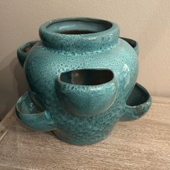 New Flower Pots Made Out Of Ceramic Perfect Gift 