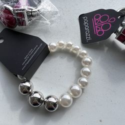 Cute Stretchy Bracelet 