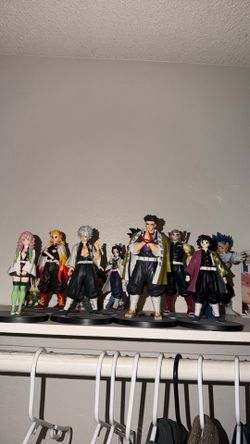 Demon slayer figures