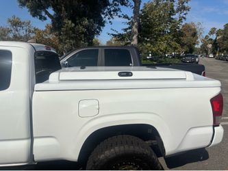 3rd Gen Tacoma 6ft hard topper