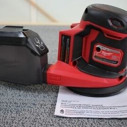 Milwaukee Orbital Sander