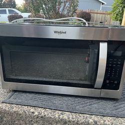 Whirlpool Microwave 