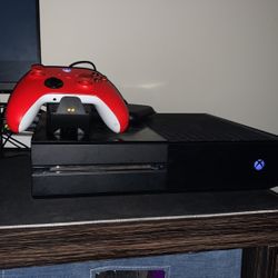 Xbox One With A Lot Of Accessories