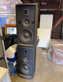 2 Home Speakers