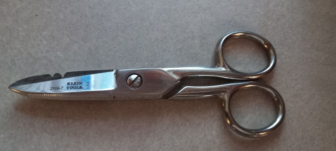 Klein Tools 2100-7 Nickel Plated Electrician Scissors with Stripping Notches
