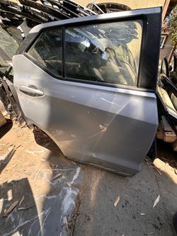 2018-2024 NISSAN KICKS REAR DOOR