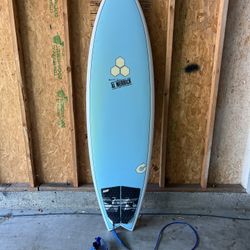 Surfboard 6 Foot