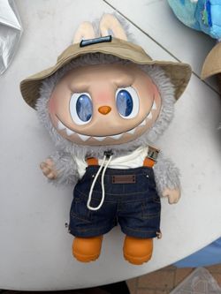 Labubu The Monster Fall In Wild